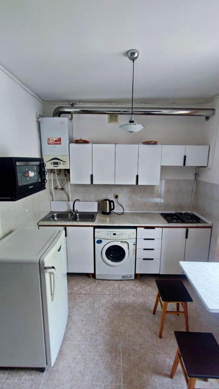 Apartments On Sayat-Nova 14 エレバン エクステリア 写真